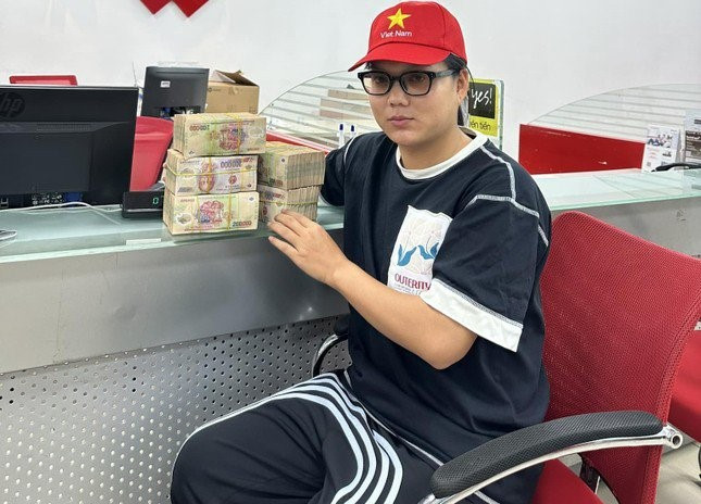 Tài sản của Phạm Thoại trước khi phải rao bán xưởng live 1.000m2: Giám đốc công ty đa ngành, thu về hơn 50 tỷ trong một phiên live - ảnh 2