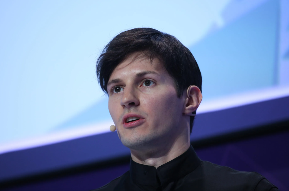 Tỷ phú có 100 người tuyên bố sẵn sàng chi tiền chuộc lại 'kho báu' bị đánh cắp khỏi bảo tàng Louvre cho nước Pháp - ảnh 1