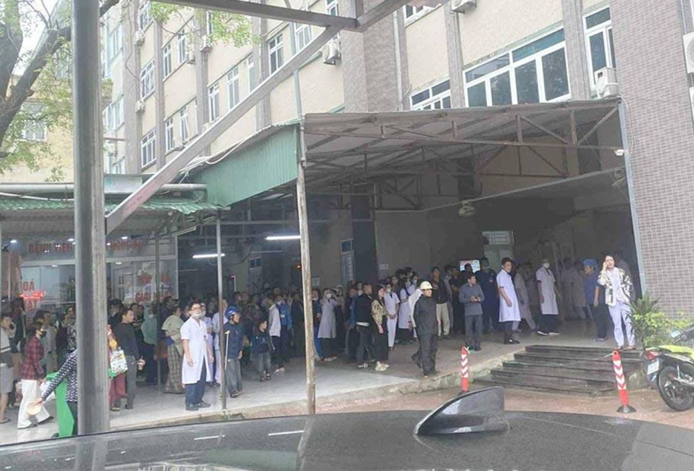 Xác minh ‘nóng’ vụ nhốt và đâm trọng thương hai nhân viên y tế ở Nghệ An - ảnh 2