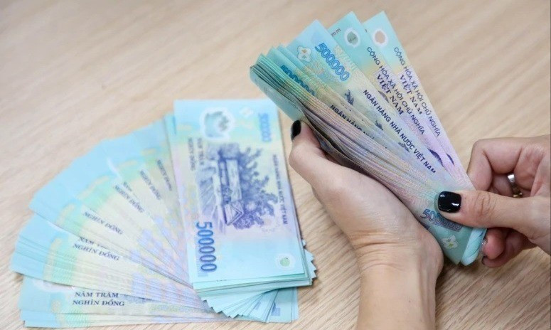 Quy định cụ thể về nhóm công chức, viên chức được nhận thêm 5 triệu đồng/tháng - ảnh 2