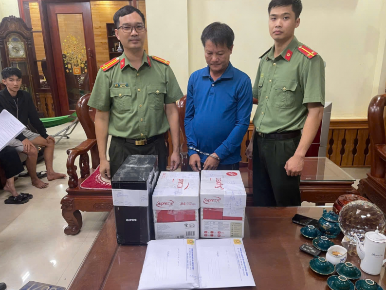 Khám xét nơi ở, bắt Nguyễn Văn Thắng - ảnh 1