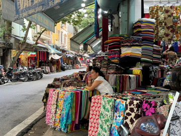 Bán vài món đã vượt ngưỡng thuế, tiểu thương ‘kêu trời’ vì mốc doanh thu 200 triệu đồng/năm