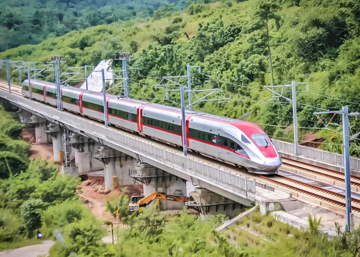 Nền kinh tế lớn nhất Đông Nam Á ‘còng lưng’ trả lãi vay Trung Quốc hơn 3.175 tỷ đồng mỗi năm vì đường sắt cao tốc: Điều tra nghi án tham nhũng