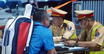 Phát hiện hơn 2.000 tài xế vi phạm nồng độ cồn trong 1 buổi tối