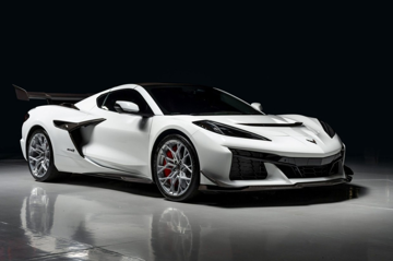 Siêu xe hơn 1.000 mã lực khiến chủ nhân ‘bỏ chạy’, mới lăn bánh 64 km đã rao bán