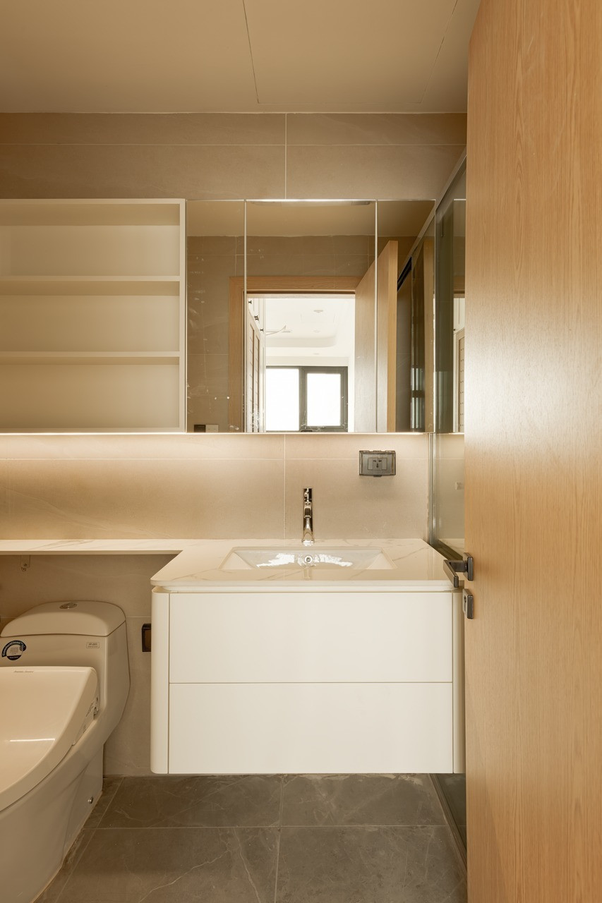 Farmhouse pha Wabi Sabi: Cách một gia đình trẻ biến căn hộ thành ‘khu vườn của bình yên’- Ảnh 12. Farmhouse pha Wabi Sabi: Cách một gia đình trẻ biến căn hộ thành ‘khu vườn của bình yên’- Ảnh 12.