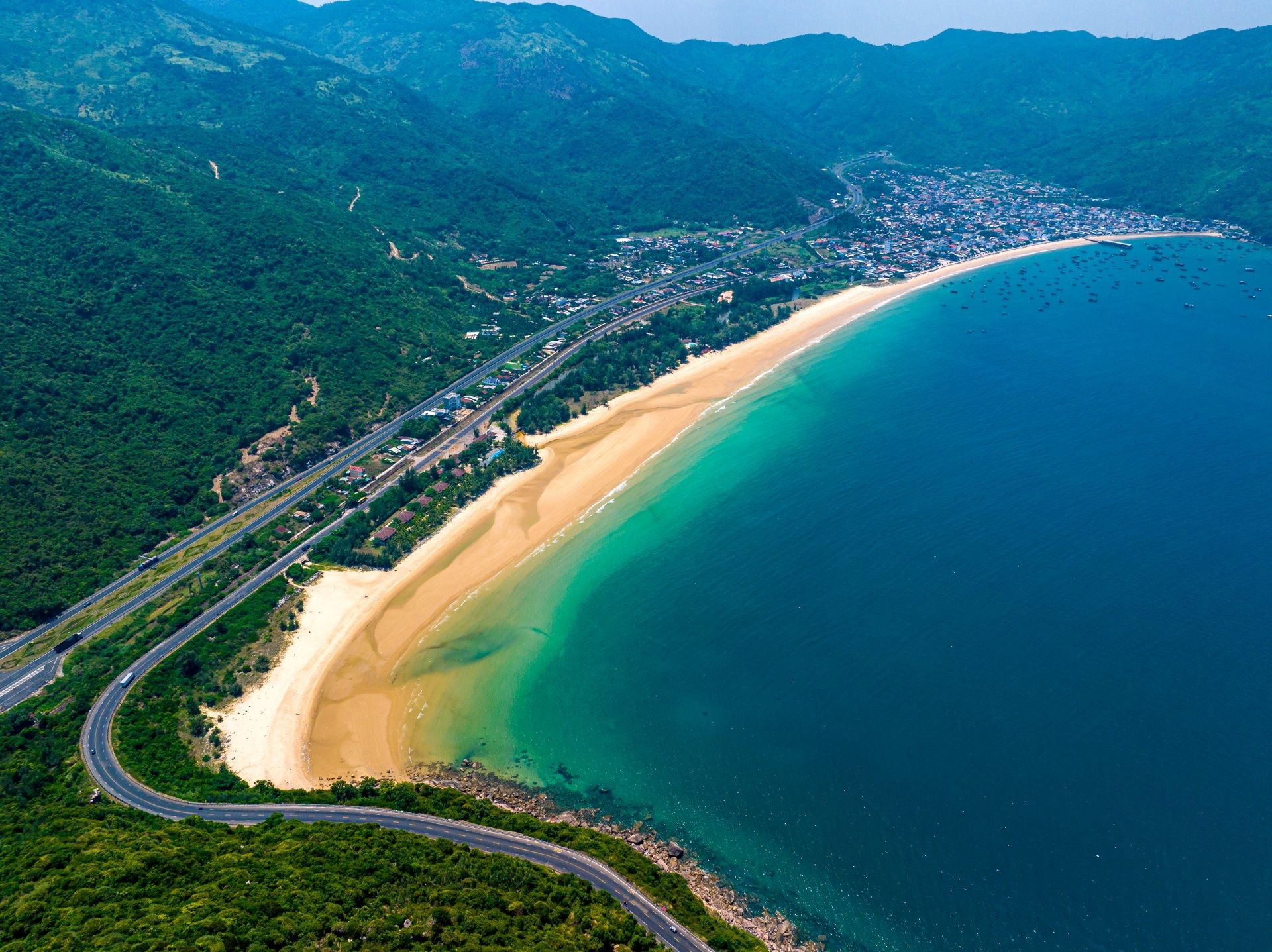 Tuyến cao tốc gần 11.000 tỷ có bóng dáng Tập đoàn Đèo Cả nhận cảnh báo- Ảnh 2.