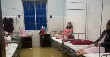 26 năm sau đại hồng thủy, Bệnh viện Trung ương Huế lại chìm trong biển nước