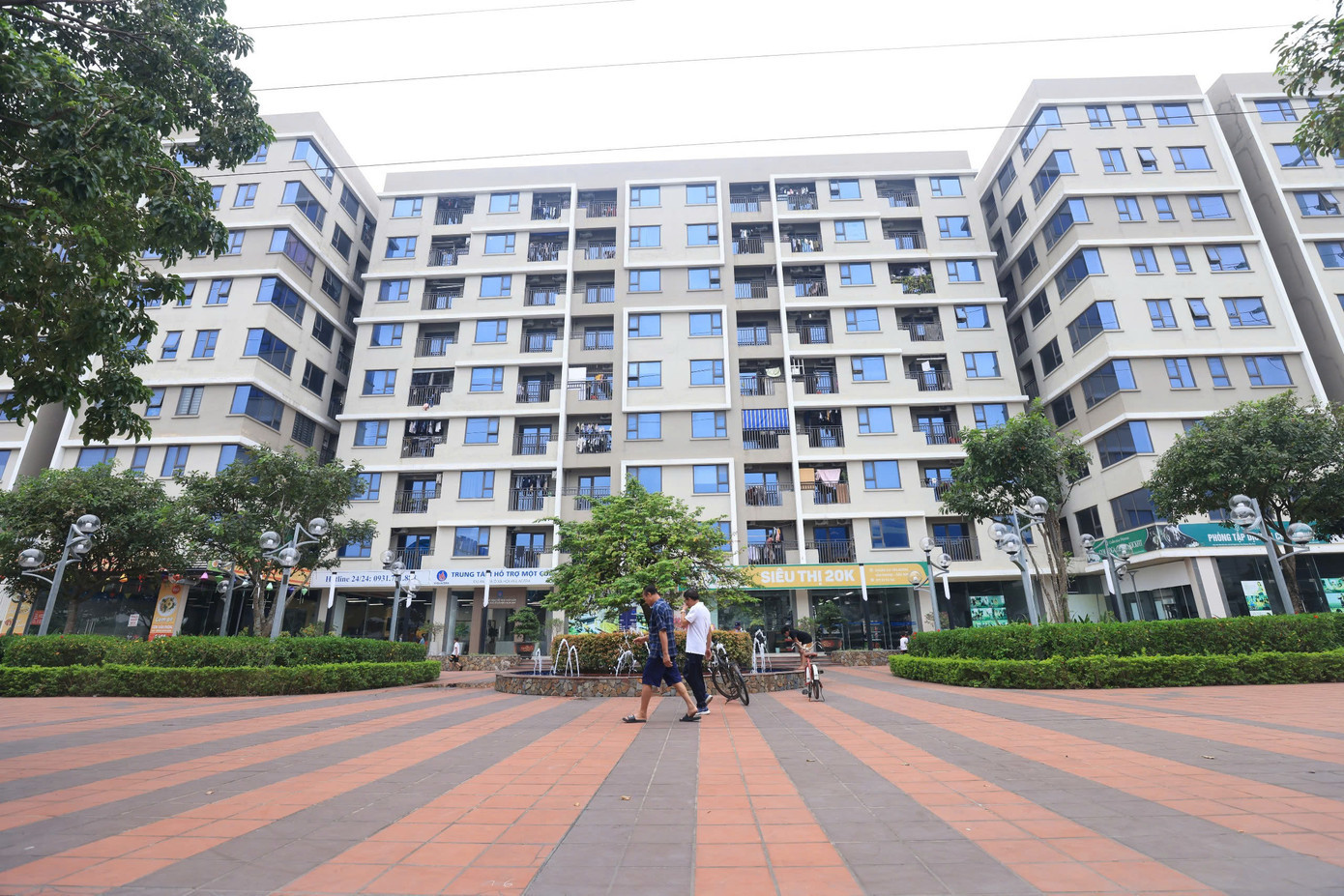 Nhiều người dân thu nhập thấp mong có thêm nhà ở xã hội để thuê thay vì để bán. noxh.jpg