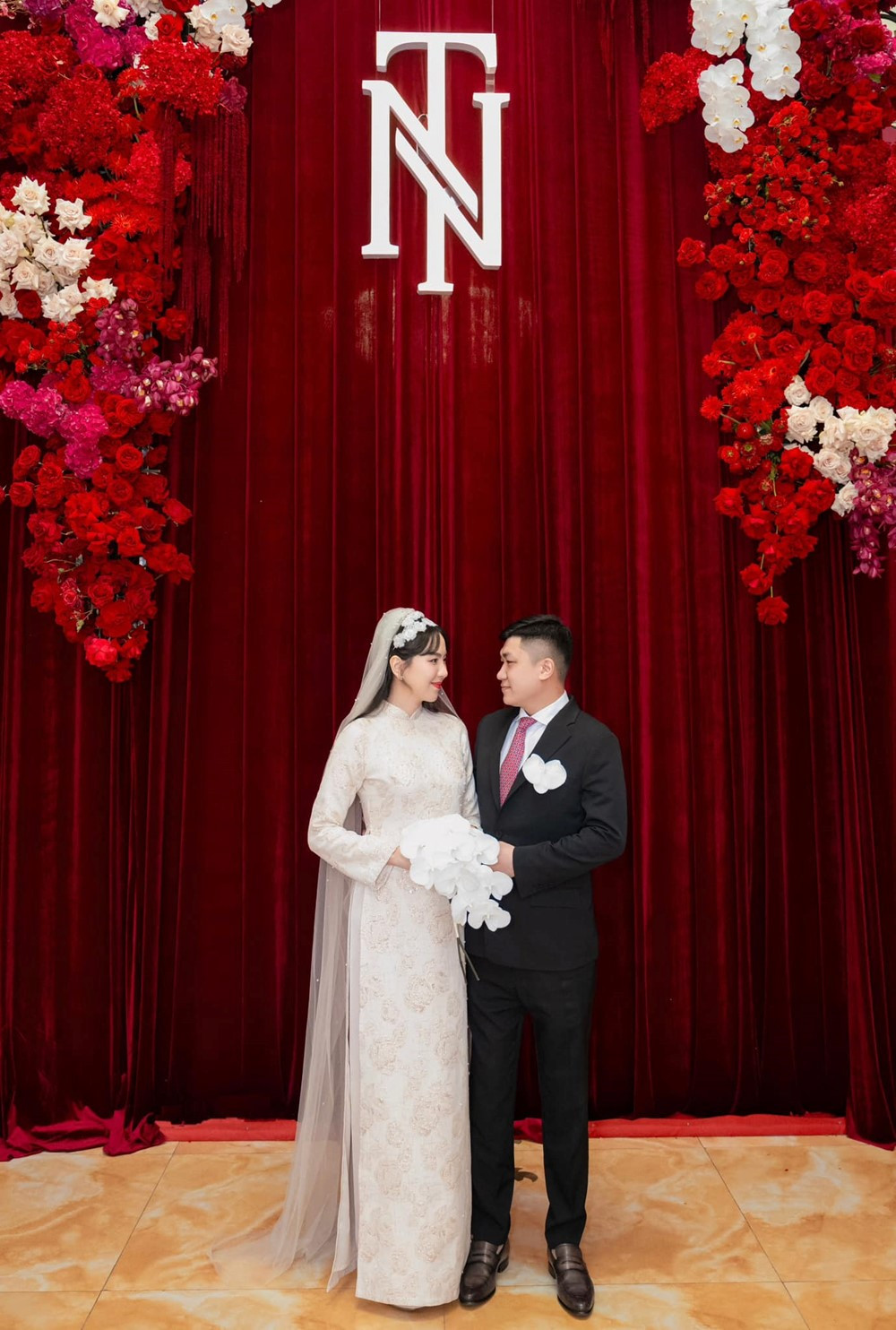 'MC đẹp nhất <a style='text-decoration: none;' href='/VTV'>VTV</a>' từ bỏ sự nghiệp để làm dâu hào môn, sống như 'bà hoàng' trong lâu đài dát vàng - ảnh 2