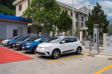 VinFast vừa thông báo một thay đổi quan trọng sau khi Vincom Retail bán Vincom Nguyễn Chí Thanh