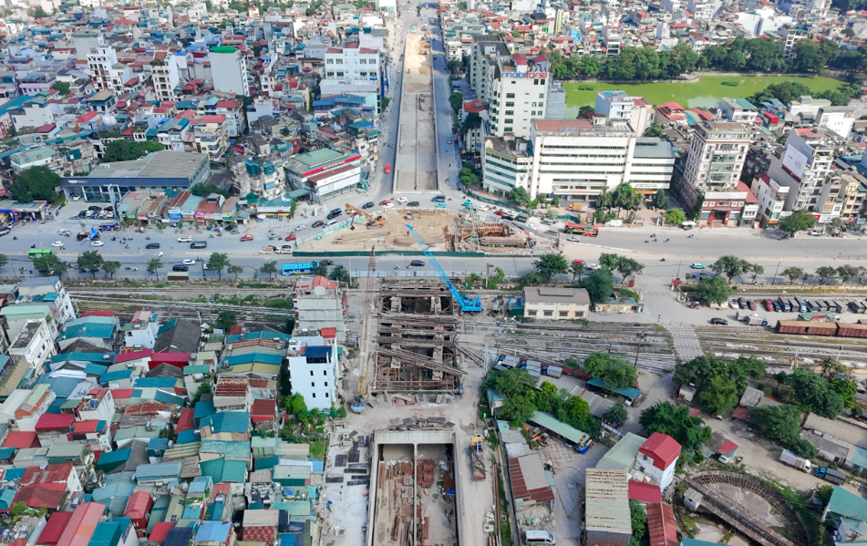 Bắt đầu khởi động lại cây cầu thuộc tuyến đường nghìn tỷ 'đắp chiếu' nhiều năm giữa lòng Hà Nội- Ảnh 2.