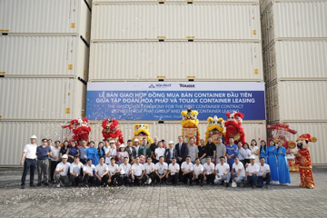 Hòa Phát (HPG) bàn giao lô hàng đầu tiên cho ông lớn cho thuê container toàn cầu