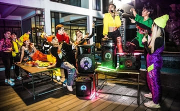 Không quán xá - không bar club, trào lưu giải trí mới giúp giới trẻ Việt 'xõa riêng tư'