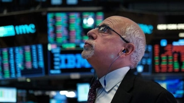 Việt Nam đếm ngược 7 ngày chờ quyết định nâng hạng: Khối ngoại đang nắm giữ nhóm ngành nào?