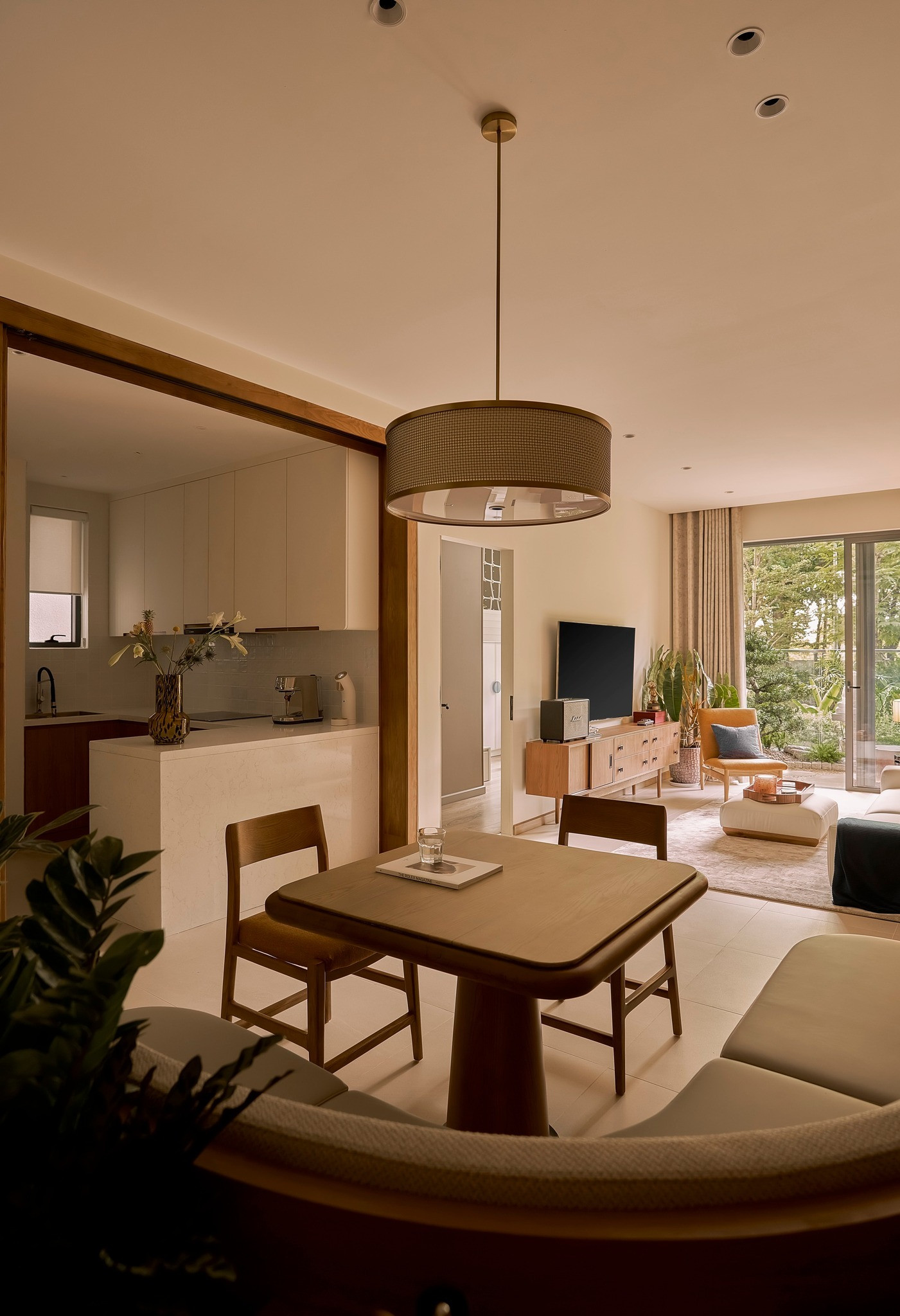 Căn hộ <a style='text-decoration: none;' href='/MCM'>MCM</a> đẹp nao lòng: tối giản, có gu và chạm đến xúc cảm- Ảnh 4.