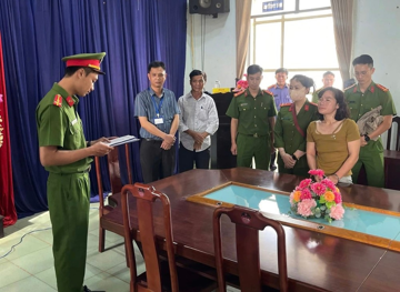 Khám xét nơi ở, bắt Facebooker ‘Bác Thủy’