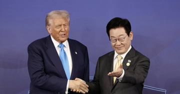 Tổng thống Mỹ tuyên bố đạt đột phá thương mại với Hàn Quốc