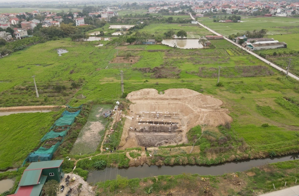 Khai quật khẩn cấp ‘báu vật’ lạ trên diện tích 300m2, phát hiện hình thái chưa từng thấy trên thế giới - ảnh 1