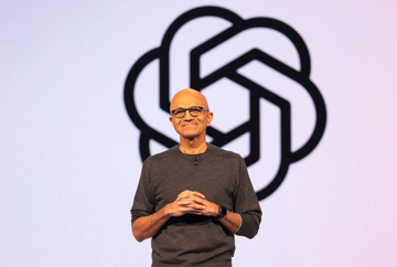 Canh bạc 1 tỷ USD đưa Microsoft thành 'đế chế AI': Từng bị Bill Gates chỉ trích là 'ném tiền vào lửa', CEO giờ đây đã nhân số tiền lên 135 lần