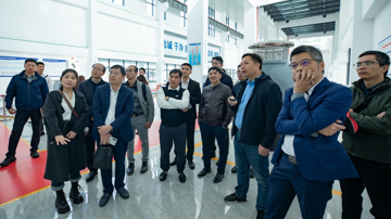 Chủ tịch Đèo Cả sang Trung Quốc học hỏi cách triển khai siêu dự án 300.000 tỷ đồng và xử lý 'vấn đề nhức nhối’ của Hà Nội