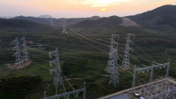 EVN đóng điện công trình 500kV hơn 7.400 tỷ đồng, vượt tiến độ gần 1 năm