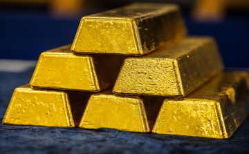 Ồ ạt gom vàng bất chấp giá cao, một 'đại gia' mua liền 8 tấn trong một tháng