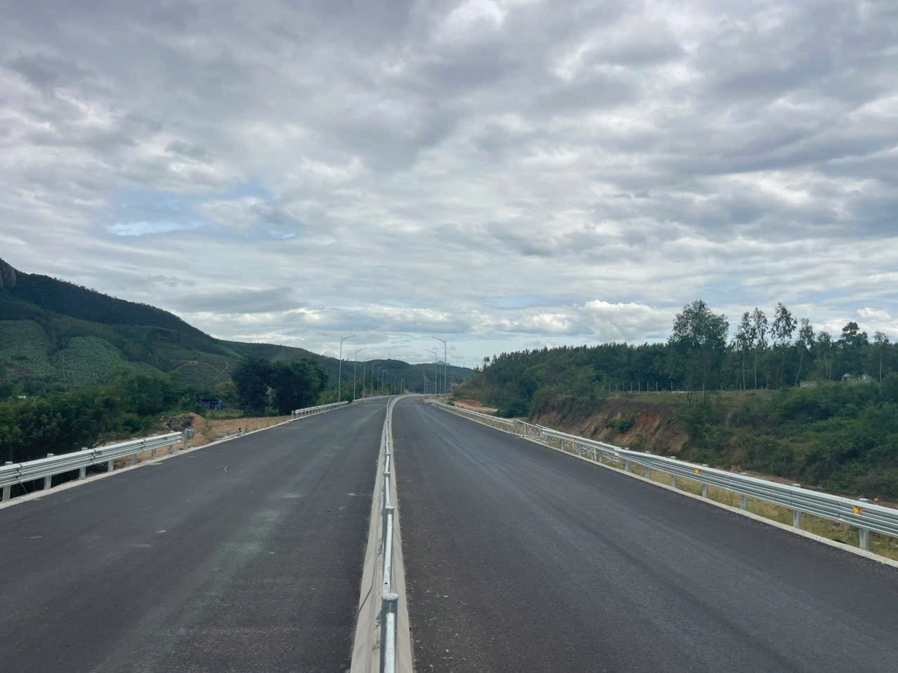 Cao tốc gần 11.000 tỷ có bóng dáng Tập đoàn Đèo Cả báo tin vui- Ảnh 1.