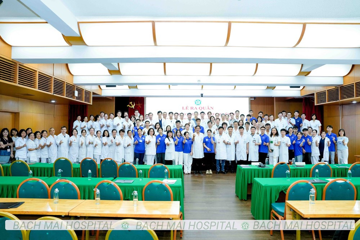 Hơn 30 bác sĩ của Bệnh viện Bạch Mai vào vùng bão lũ hỗ trợ