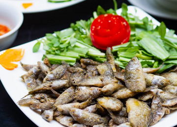 Loại cá xưa đầy ngoài đồng, giờ 'lên đời' thành đặc sản phố thị giá cao vẫn được săn lùng