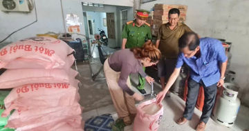 Phạt hơn 300 triệu đồng công ty sản xuất loại gạo ngâm nước tự nở như cơm