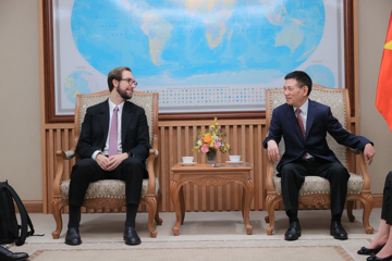 Phó Thủ tướng: Tether có thể nghiên cứu hợp tác với doanh nghiệp lớn của Việt Nam phát triển sàn giao dịch tài sản mã hóa