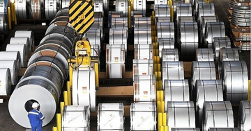 Việt Nam có thể áp thuế thép khổ rộng Trung Quốc vào quý I/2026, Hòa Phát, Formosa hưởng lợi lớn
