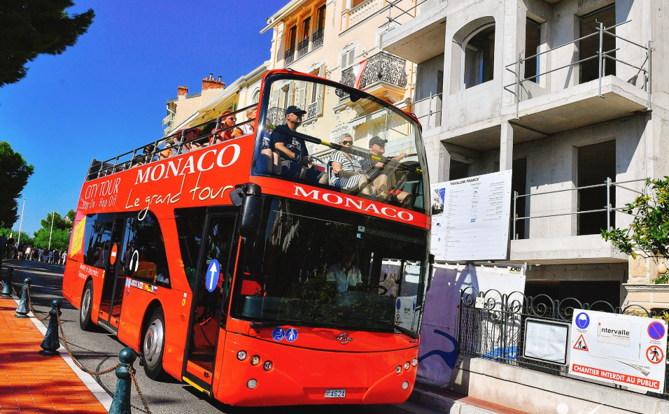 Quốc gia nhỏ bằng nửa Hồ Tây nhưng có tới 32% là người giàu, tuổi thọ trung bình cao nhất thế giới - ảnh 4