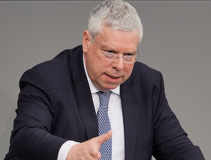 Gần 100.000 nam thanh niên tháo chạy khỏi Ukraine trong 2 tháng qua: Chuyện gì đang xảy ra? - ảnh 3