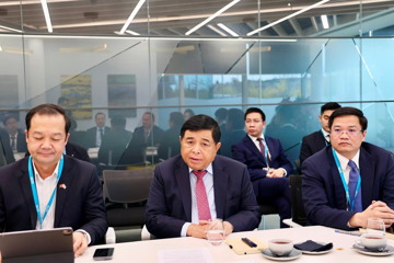 Làm việc với tập đoàn nắm 99% thị phần CPU cho thiết bị di động, Phó Thủ tướng đưa ra lời đề nghị đáng chú ý