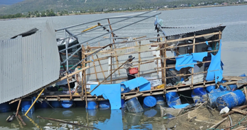 Bão số 13 'thổi bay' hơn 172 tỷ đồng của người dân thủ phủ tôm hùm