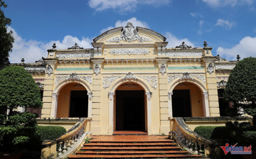 Dinh thự cổ 2.000m2 hoành tráng bậc nhất An Giang, hơn một thế kỷ liên tục thay đổi công năng