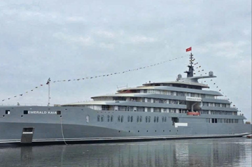 Doanh nghiệp Việt Nam đã sản xuất, hạ thủy thành công siêu du thuyền sang trọng dài gần 120m