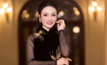 Nữ ca sĩ duy nhất đạt chuẩn Phó Giáo sư năm 2025: ‘Nữ hoàng nhạc dân gian’, là Tiến sĩ, NSƯT, Trưởng khoa trường nhạc hàng đầu Việt Nam