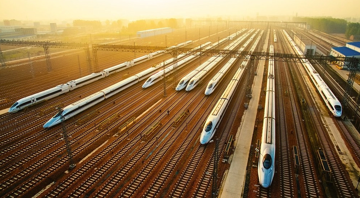 Quốc gia châu Á 'nợ ngập đầu' gần 1.000 tỷ USD vẫn quyết tâm xây thêm đường sắt cao tốc