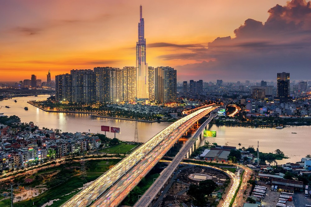 Con sông nội địa gần 600km dài nhất Việt Nam, chảy qua 3 tỉnh thành trước khi đổ ra Biển Đông - ảnh 2