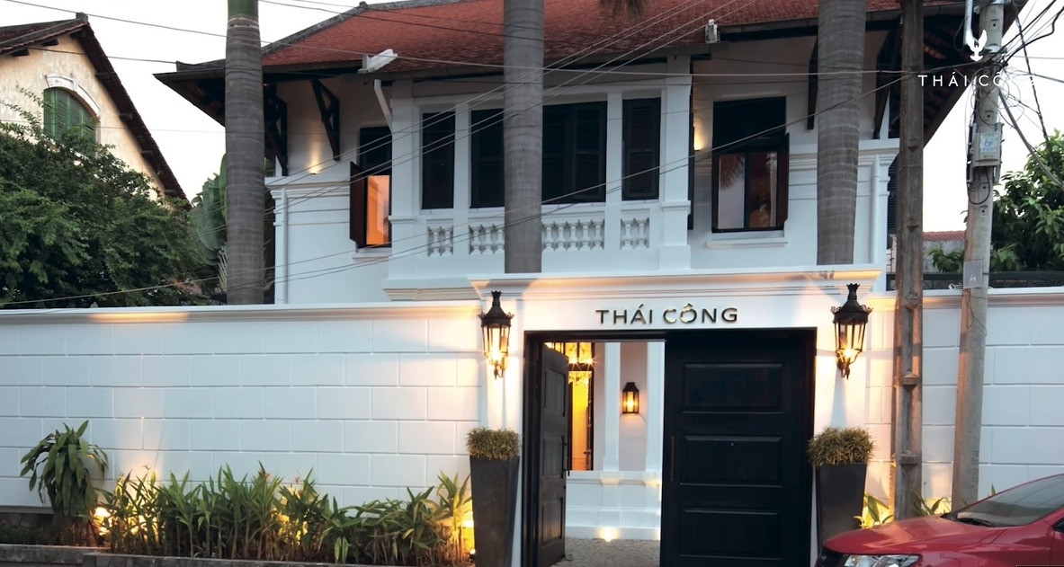 Biệt thự cổ trăm tuổi giá hàng triệu đô của Thái Công: Kiến trúc kiểu Pháp, kết hợp phong cách Á - Âu- Ảnh 1.