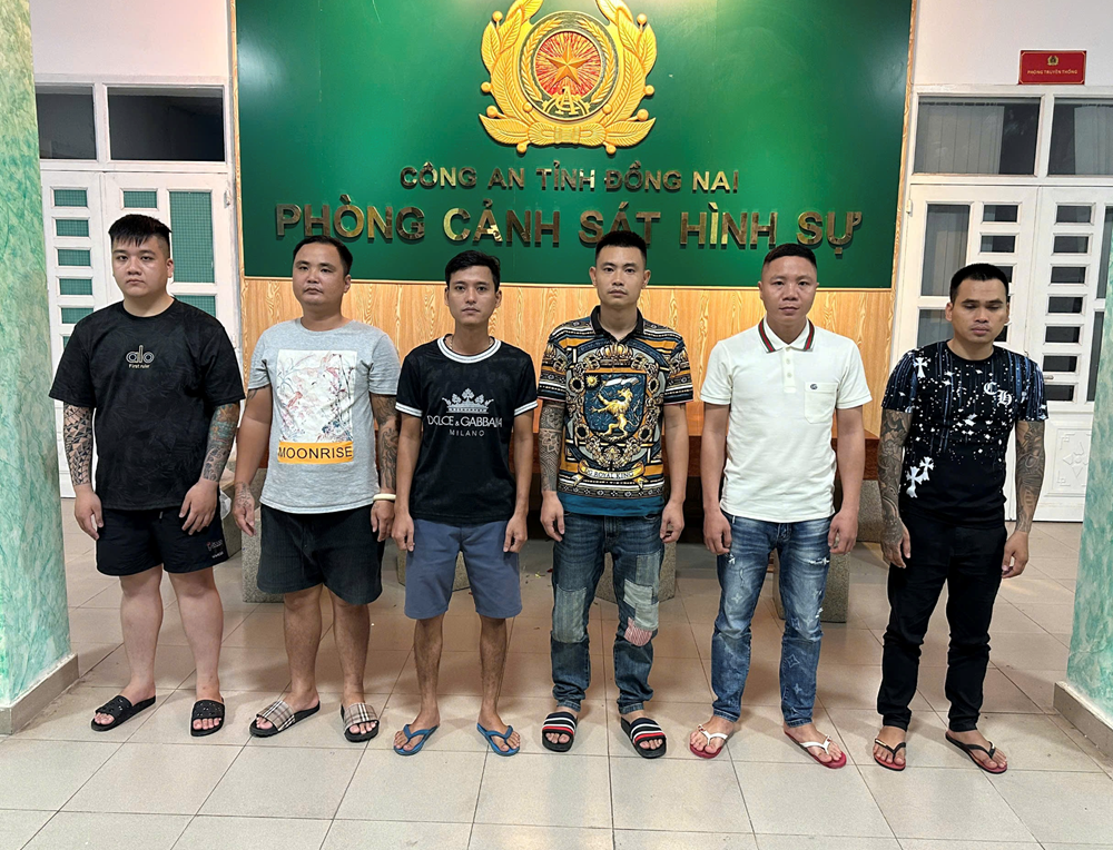 Công an thông báo tìm nạn nhân của nhóm Vũ Văn Doanh - ảnh 1