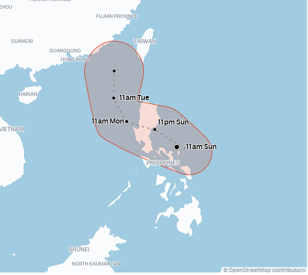Siêu bão Phượng Hoàng gây sóng cao 10m, khiến 1 triệu người Philippines phải sơ tán: Việt Nam cảnh giác - ảnh 2