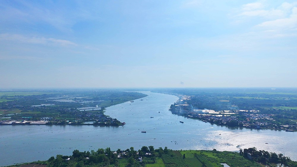 Con sông 6km ngắn nhất Việt Nam, là cứ địa của loài 'quái ngư' khổng lồ, dòng nước chảy xiết đến mức có thể lật thuyền - ảnh 1