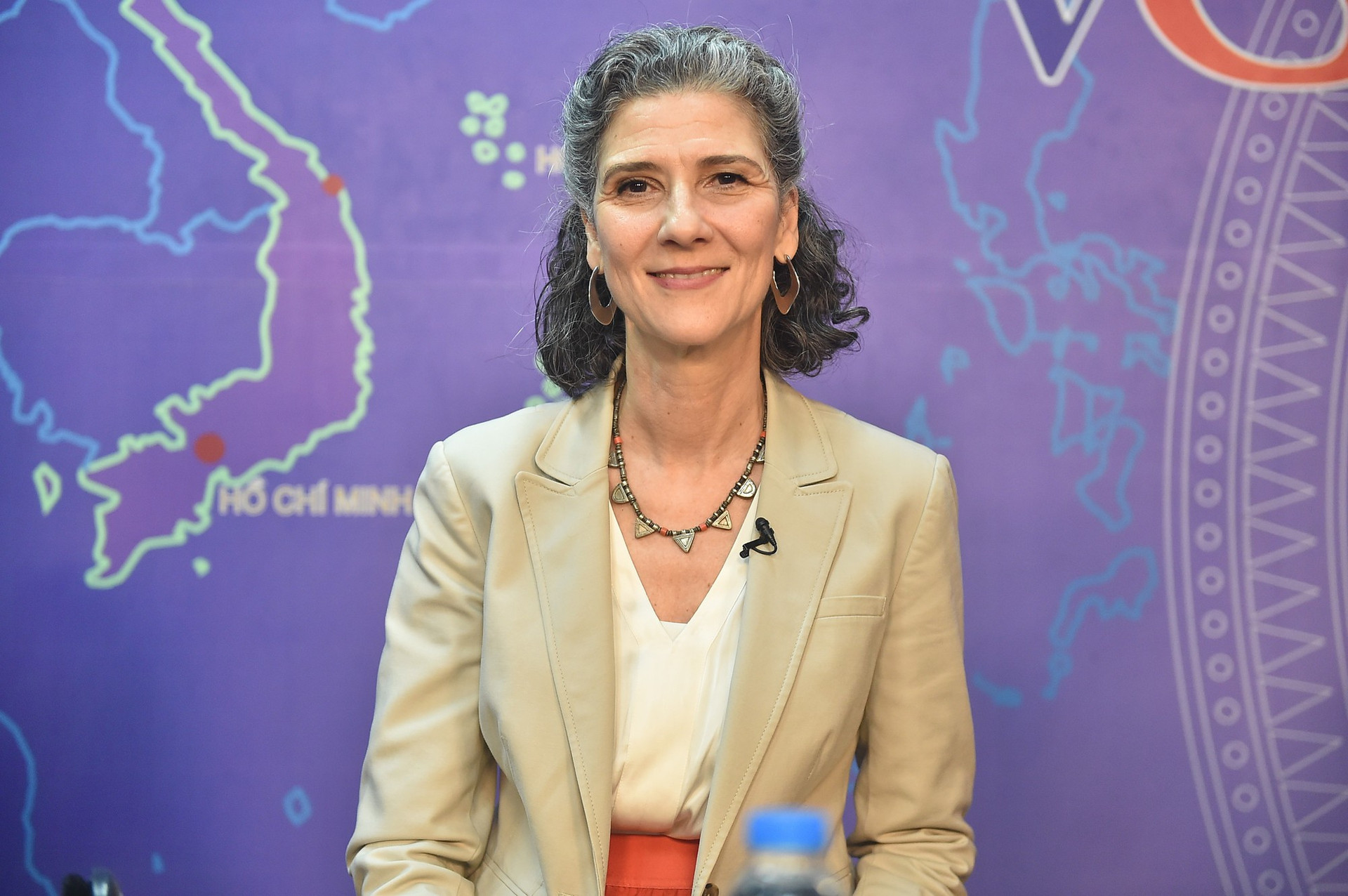 TỔNG THUẬT: Tọa đàm “Kinh tế-xã hội Việt Nam 2021-2025: Chống chịu và bứt phá”- Ảnh 3.