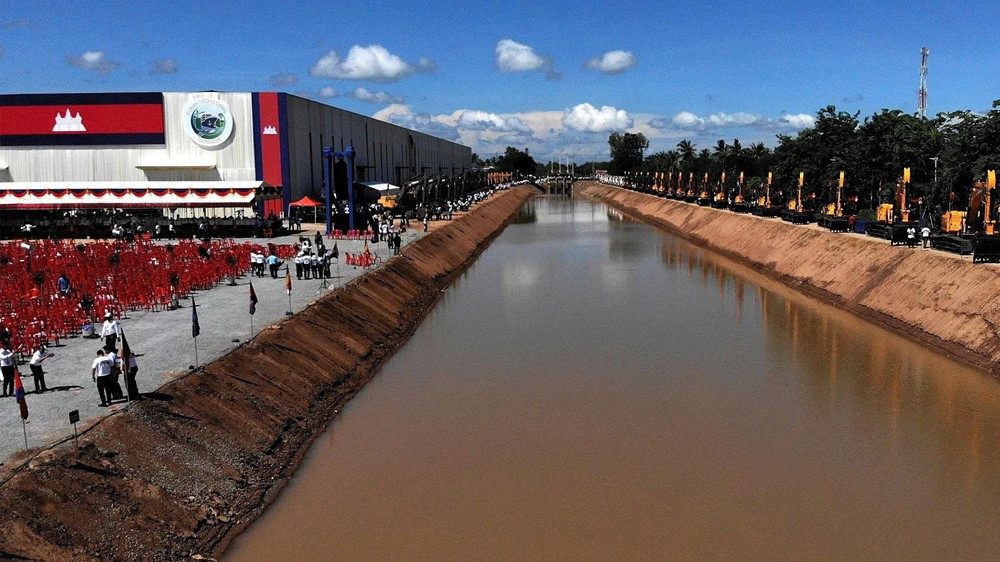 ‘Quả bom ngầm’ dưới kênh đào Phù Nam đe dọa ‘nhấn chìm’ siêu dự án 1,7 tỷ USD của Campuchia - ảnh 1