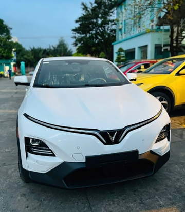 VinFast VF 6 Plus Limited 'chuẩn Mỹ' được chào bán: Thêm trang bị giá không tăng một đồng, giới hạn 1.000 chiếc tại Việt Nam