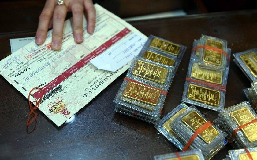 Bà Tần đem bán thỏi vàng 50g từng mua ở ngân hàng: Nhân viên kiểm tra, vội vàng báo công an tới làm việc - ảnh 2